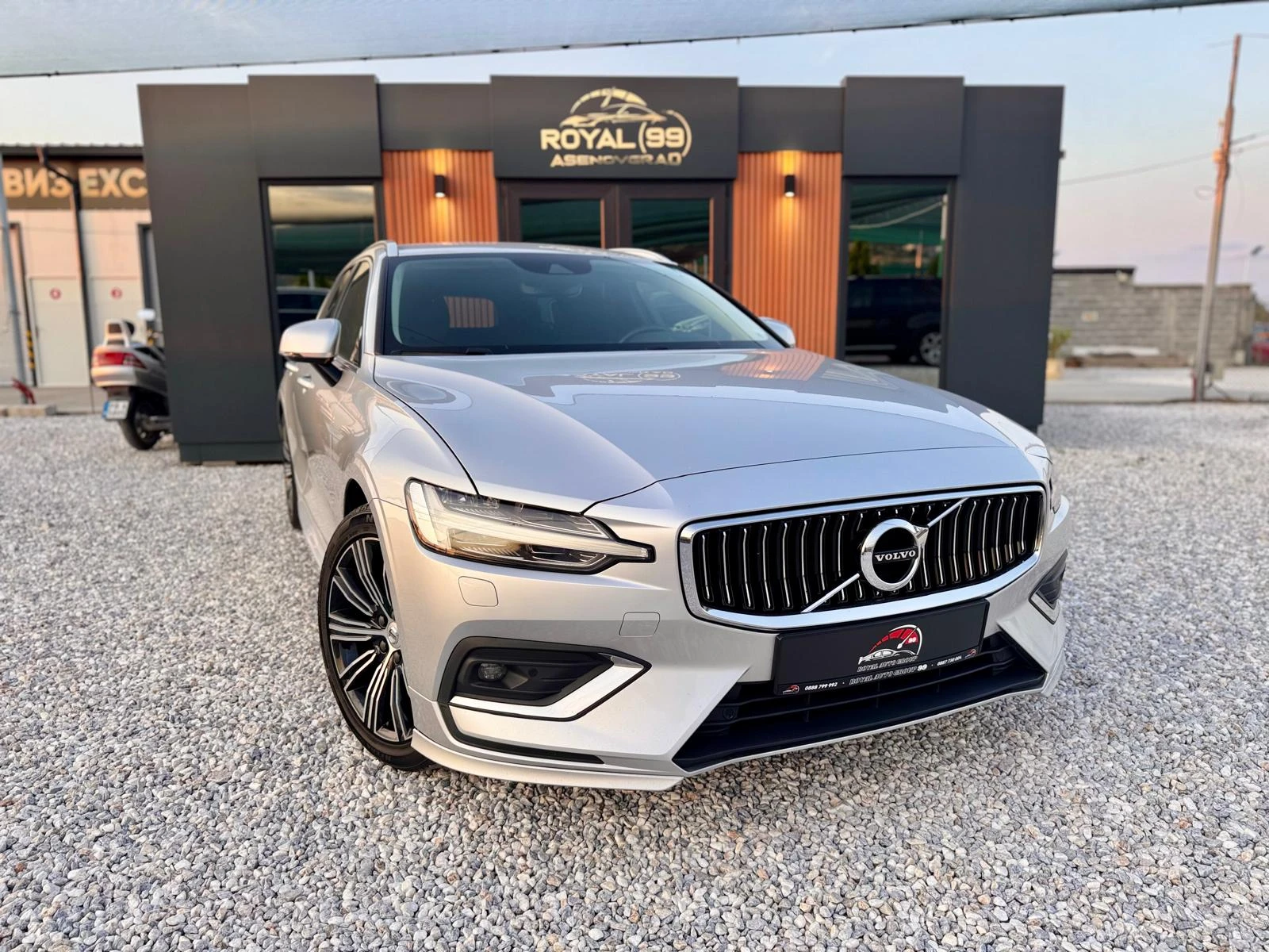 Volvo V60 ::2.0D::Inscription