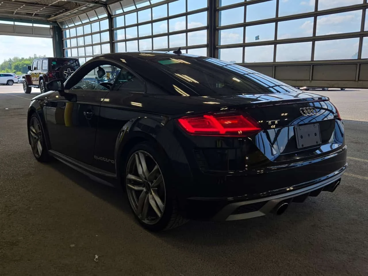 Audi Tt * CARFAX * Без инциденти * , снимка 5 - Автомобили и джипове - 55202075