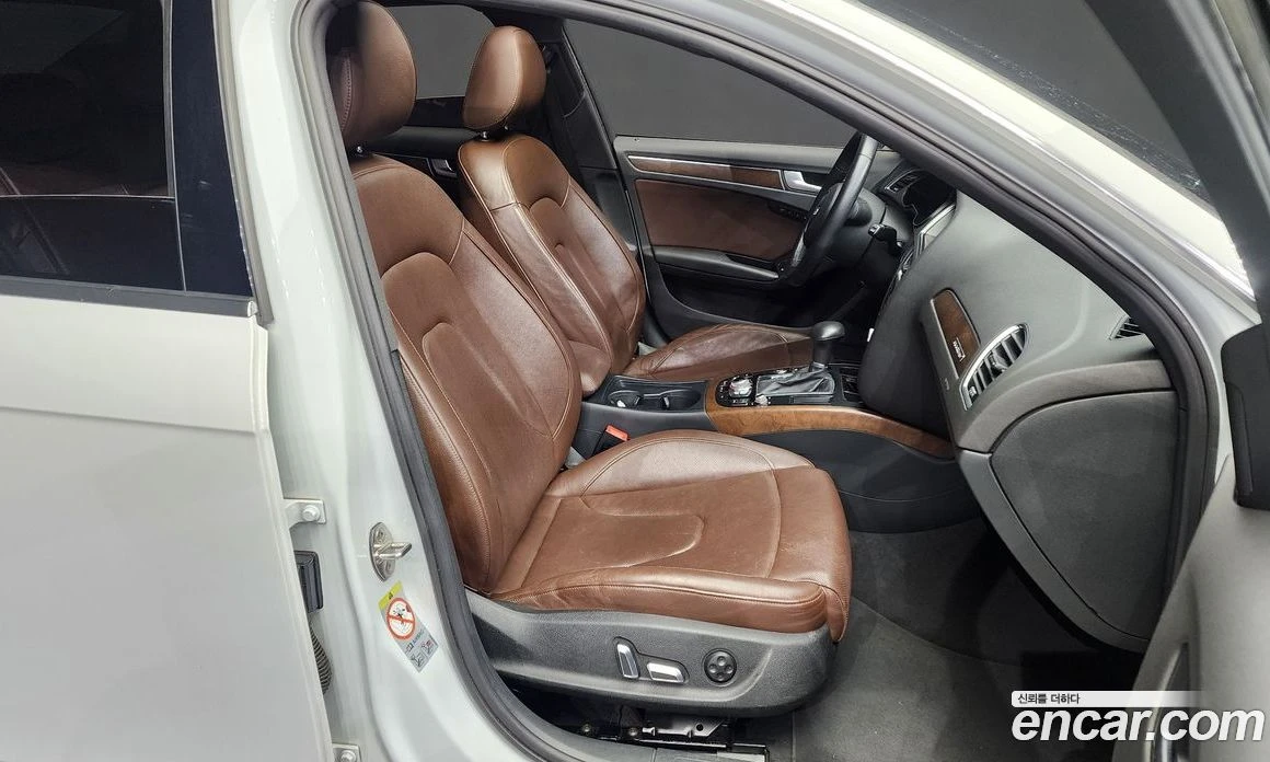 Audi A4 35 TDI Quattro Comfort Edition B8, снимка 11 - Автомобили и джипове - 55676703