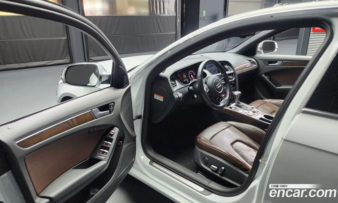 Audi A4 35 TDI Quattro Comfort Edition B8, снимка 10 - Автомобили и джипове - 55676703