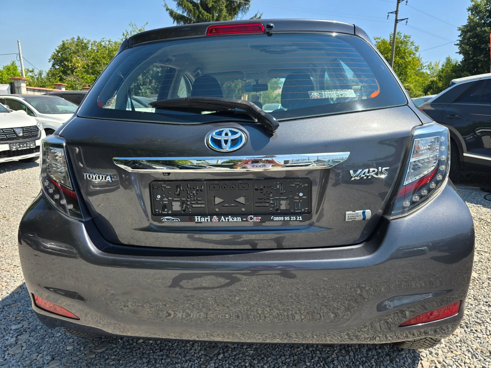 Toyota Yaris 1.5HYBRID-AВТОМАТИК-НАВИГАЦИЯ, снимка 5 - Автомобили и джипове - 55724362