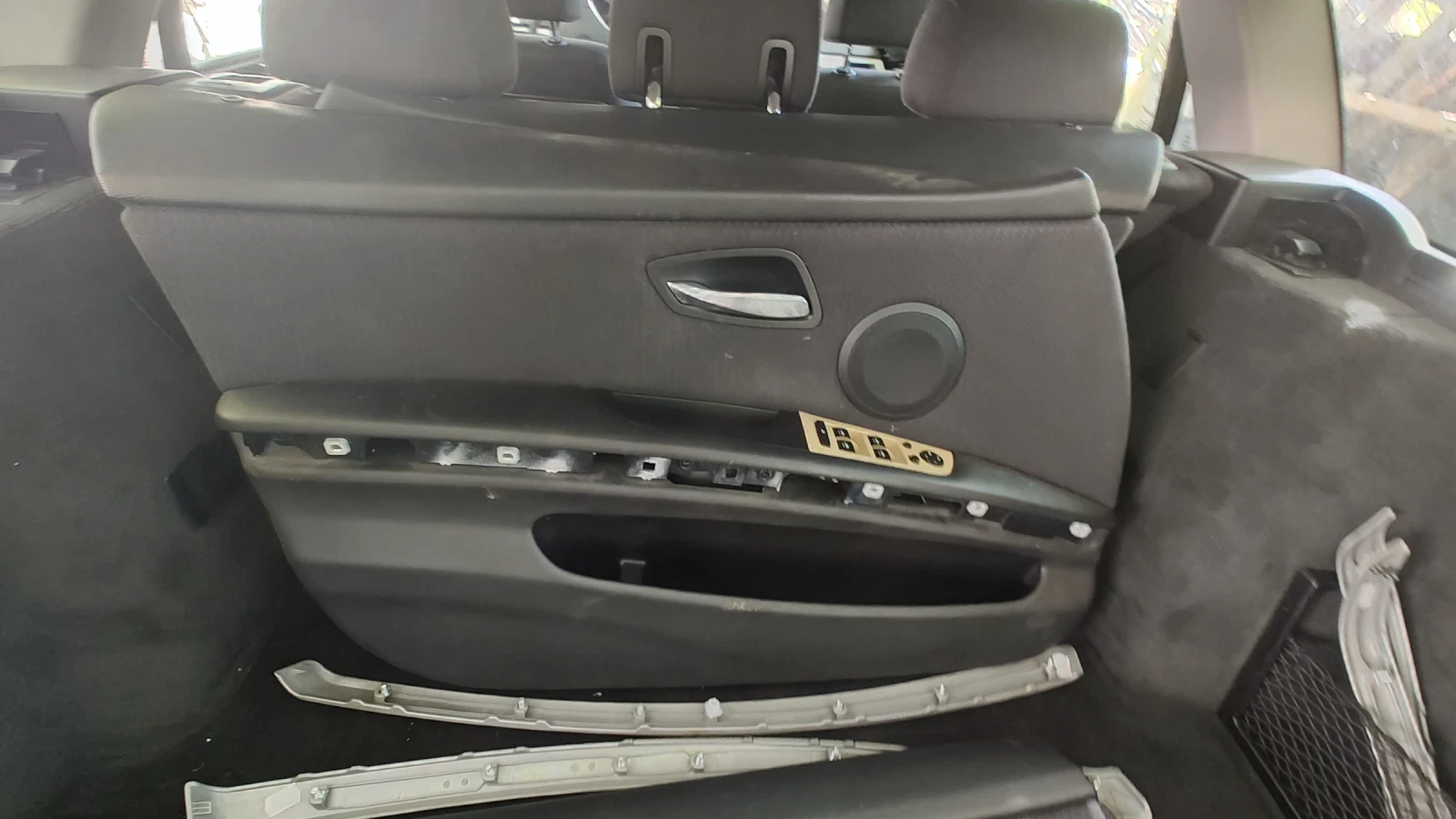 BMW 325 комби, снимка 5 - Автомобили и джипове - 55736379