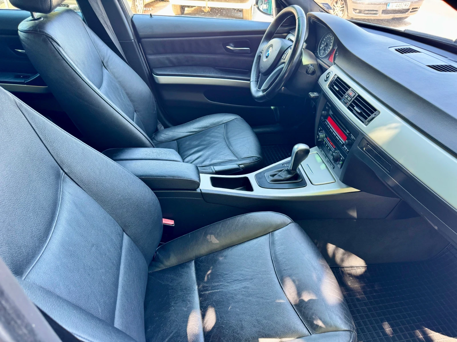 BMW 325 IX, снимка 12 - Автомобили и джипове - 55739378