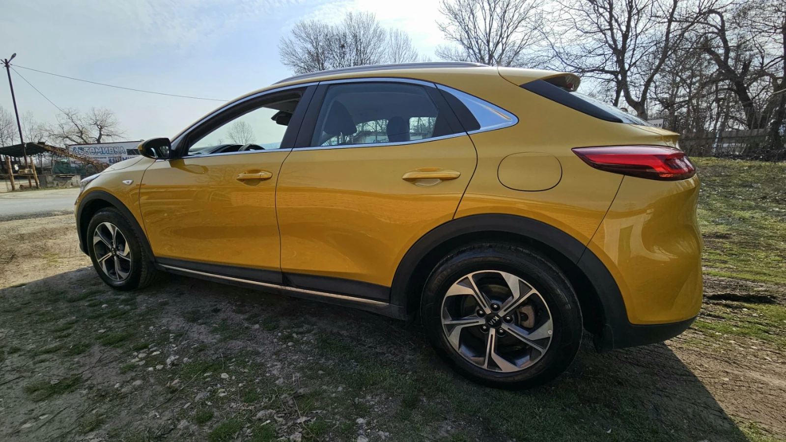 Kia XCeed, снимка 2 - Автомобили и джипове - 56020927
