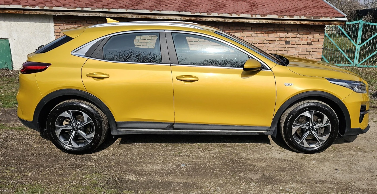 Kia XCeed, снимка 6 - Автомобили и джипове - 56020927