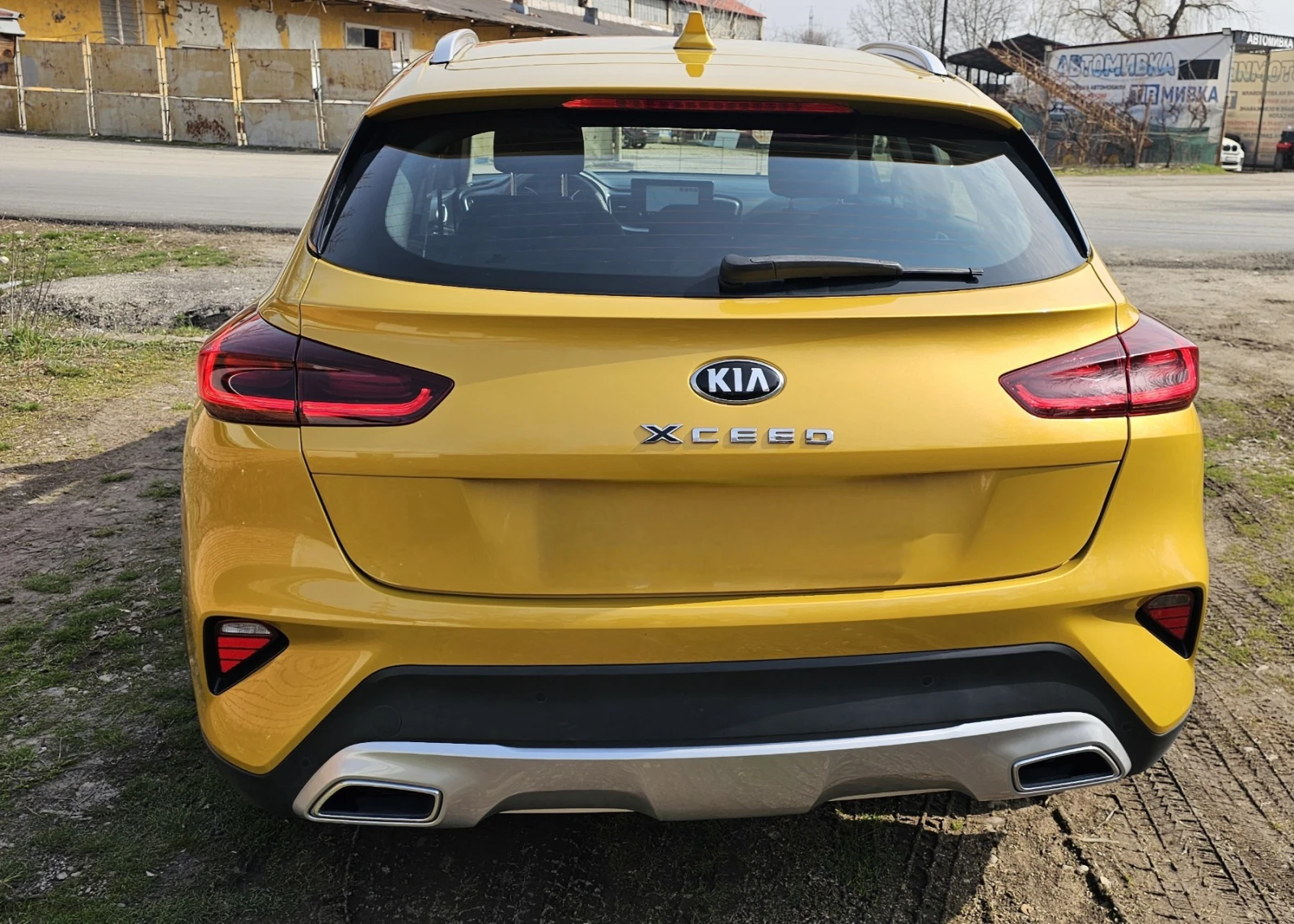 Kia XCeed, снимка 4 - Автомобили и джипове - 56020927