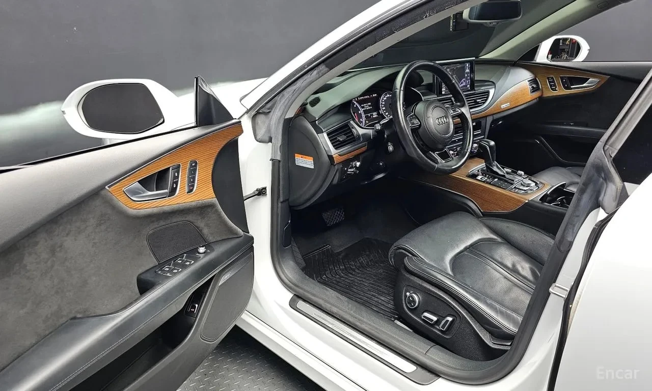 Audi A7 50 TDI Quattro Premium, снимка 10 - Автомобили и джипове - 56083942