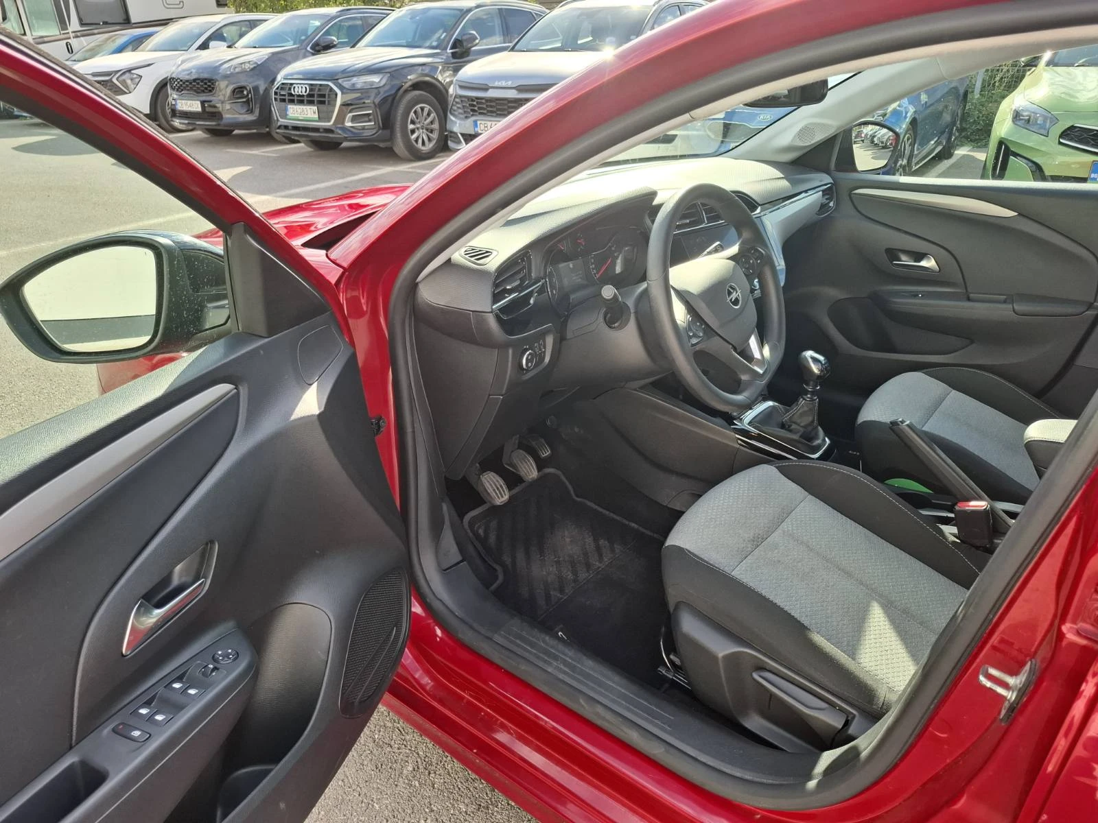 Opel Corsa 1.2 Edition, снимка 9 - Автомобили и джипове - 56111436