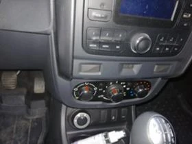 Dacia Duster 1.5 DCI N1 4X4, снимка 5