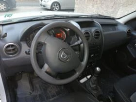 Dacia Duster 1.5 DCI N1 4X4, снимка 4