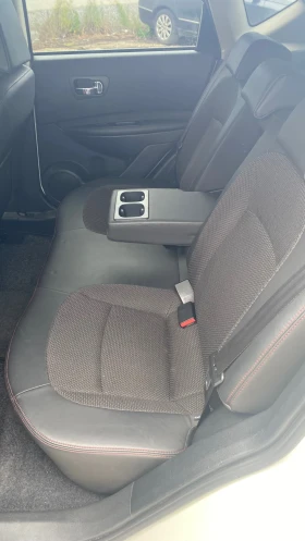 Nissan Qashqai 2.0-4x4-Keyless-Panorama - 11100 лв. - 18952872 | Car24.bg