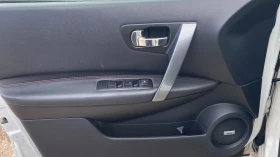 Nissan Qashqai 2.0-4x4-Keyless-Panorama - 11100 лв. - 18952872 | Car24.bg