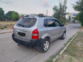 Hyundai Tucson 2.0 клима  гаражен  | Auto.bg — изображение 3
