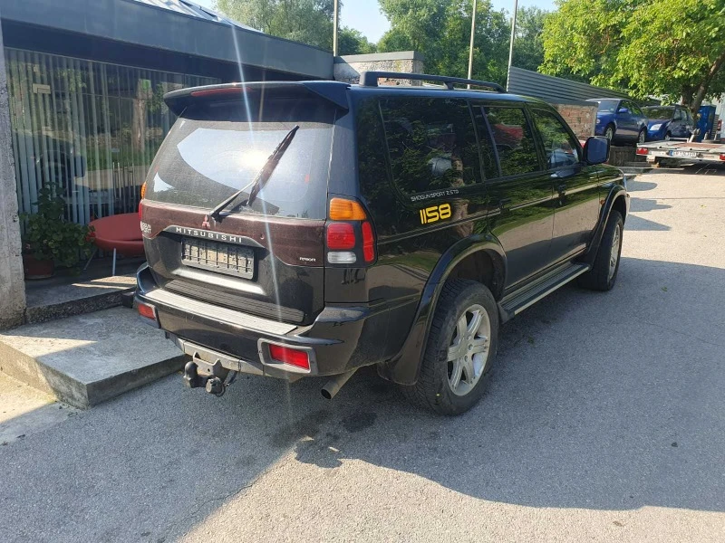 Mitsubishi Pajero sport 2.5TD, снимка 2 - Автомобили и джипове - 46833954