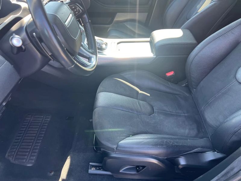 Land Rover Range Rover Evoque 2.2 D, снимка 9 - Автомобили и джипове - 50360848