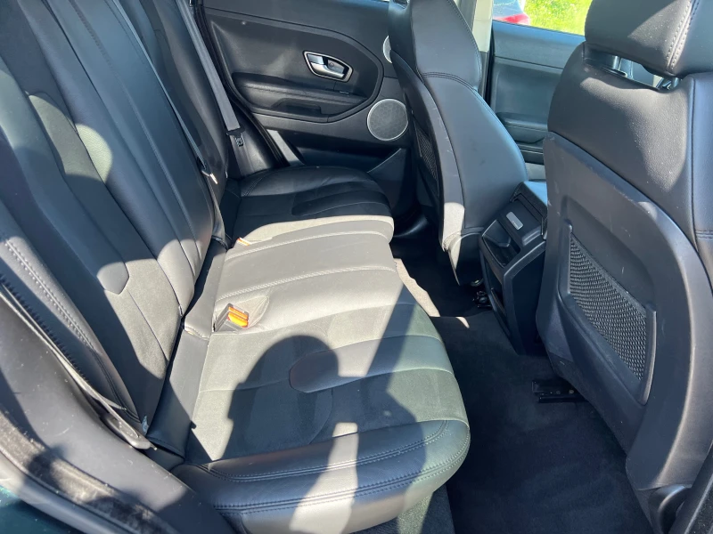 Land Rover Range Rover Evoque 2.2 D, снимка 13 - Автомобили и джипове - 50360848