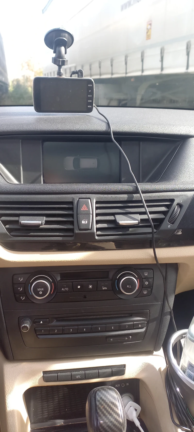 BMW X1, снимка 5 - Автомобили и джипове - 52273321