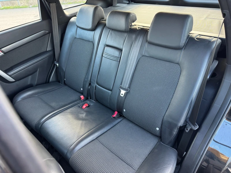 Chevrolet Captiva, снимка 15 - Автомобили и джипове - 52805153