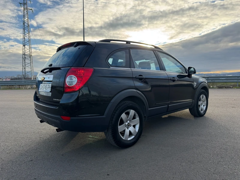 Chevrolet Captiva, снимка 8 - Автомобили и джипове - 52805153