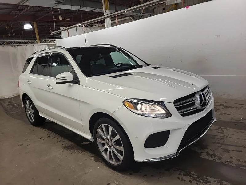 Mercedes-Benz GLE 350D  CARFAX, снимка 2 - Автомобили и джипове - 53090009