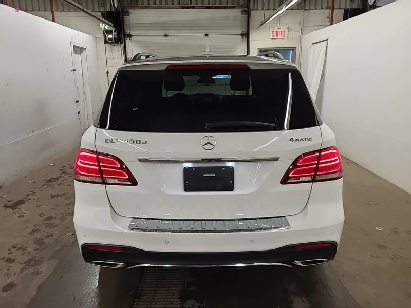 Mercedes-Benz GLE 350D  CARFAX, снимка 6 - Автомобили и джипове - 53090009