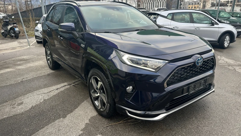 Toyota Rav4 2.5 Plug-In Hybrid 4x4, снимка 2 - Автомобили и джипове - 53098927