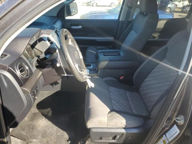 Toyota Tundra, снимка 7 - Автомобили и джипове - 48802354