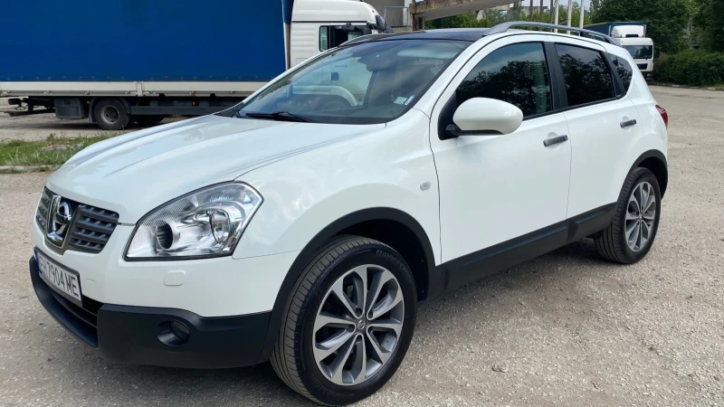 Nissan Qashqai 2.0-4x4-Keyless-Panorama - 11100 лв. - 18952872 | Car24.bg