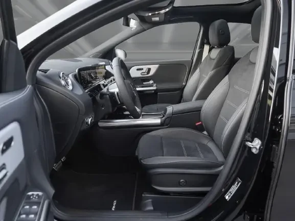 Mercedes-Benz GLA 220 d 4Matic = AMG Line = Advanced Plus Гаранция, снимка 5 - Автомобили и джипове - 53618154