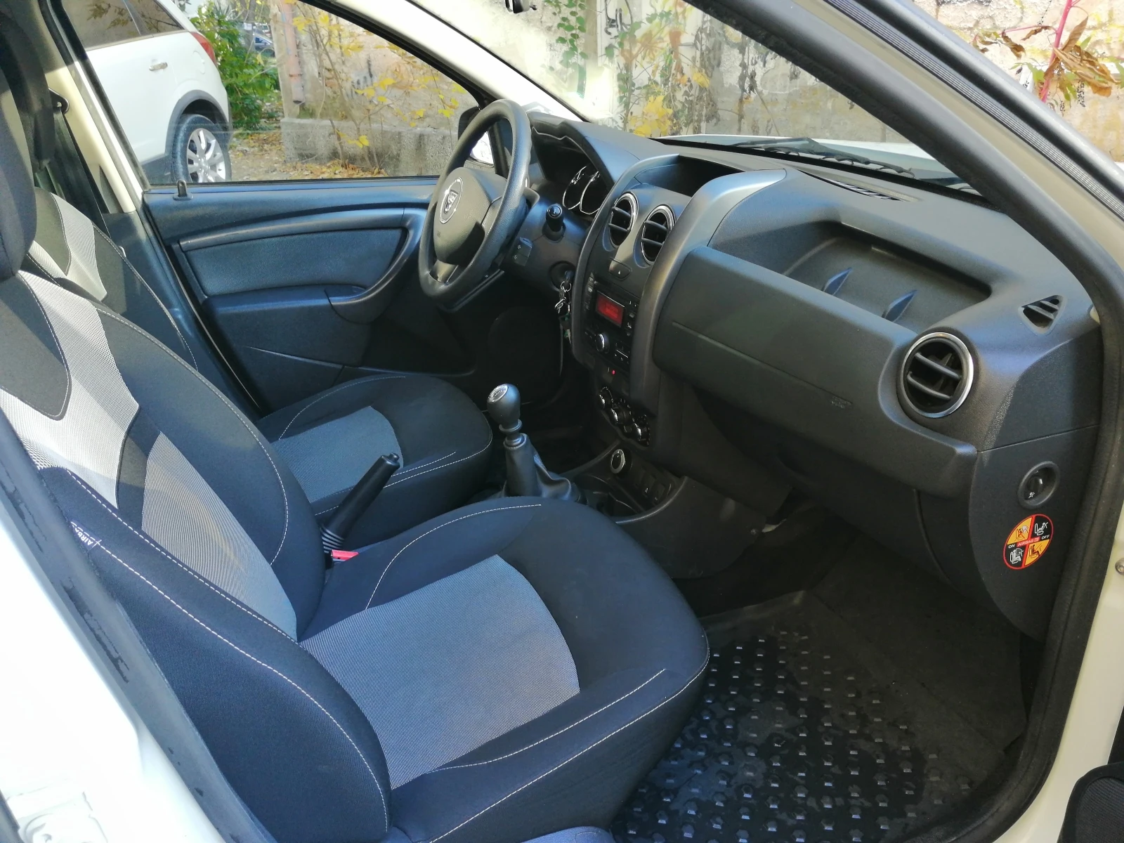 Dacia Duster 1.5 DCI N1 4X4 | Mobile.bg � ����������� 12