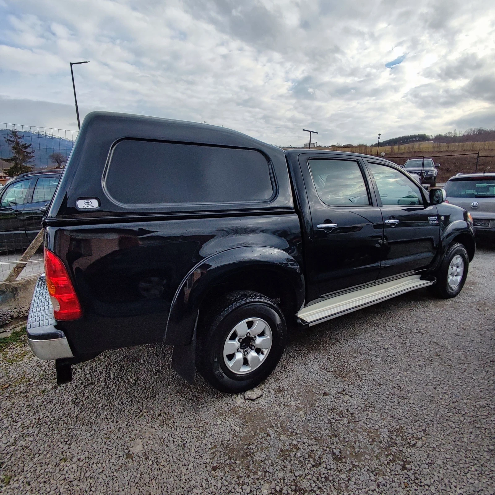 Toyota Hilux 3.0* D-4D* AVTOMAT* KLIMA*  - изображение 7