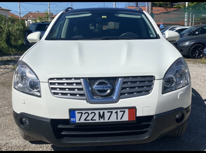 Nissan Qashqai 2.0-4x4-Keyless-Panorama - изображение 2