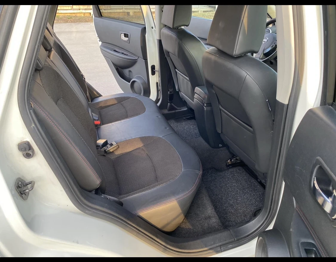 Nissan Qashqai 2.0-4x4-Keyless-Panorama - изображение 9