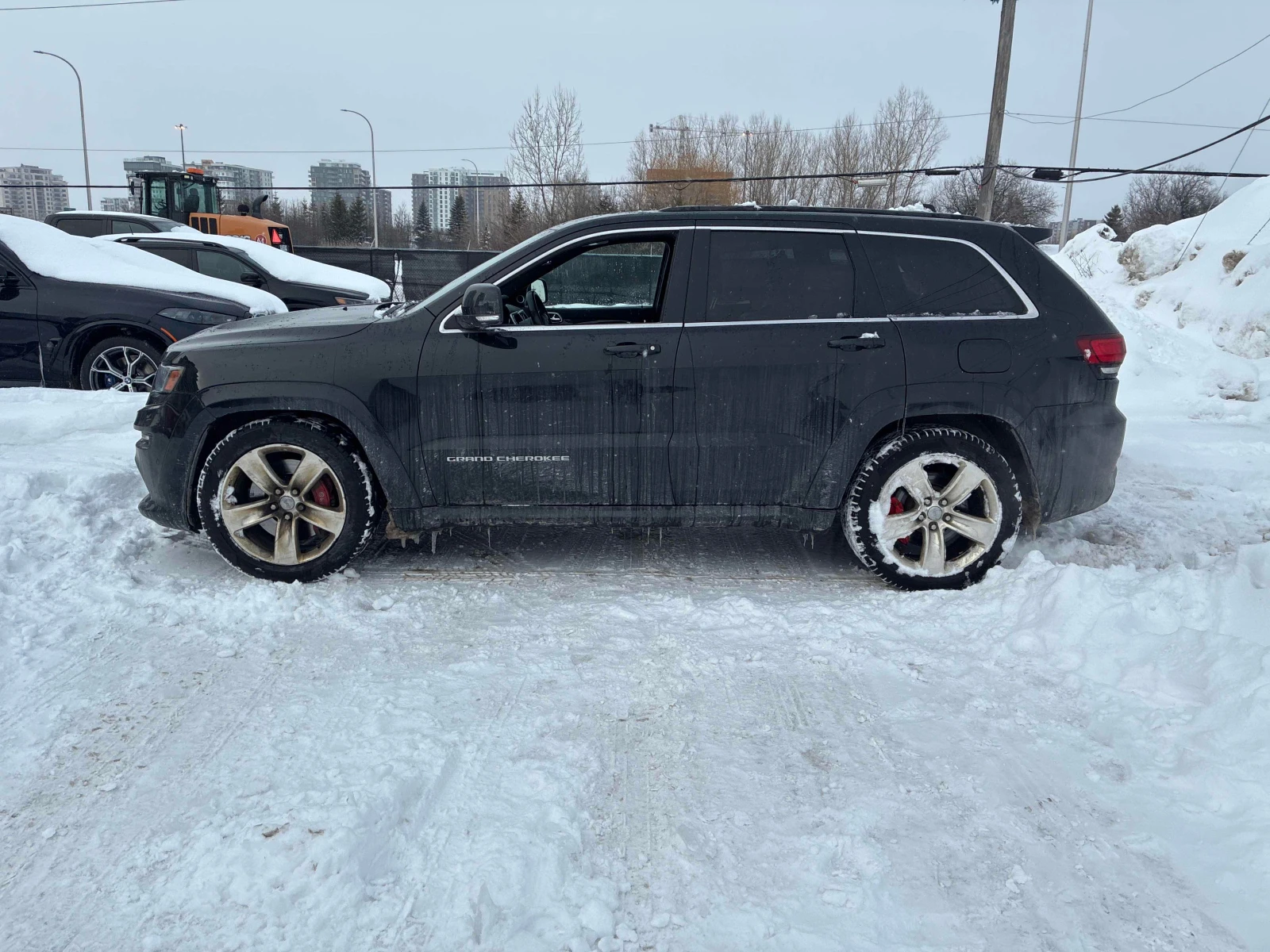 Jeep Grand cherokee SRT8* PANO* KEYLESS/DISTRONIC - изображение 3