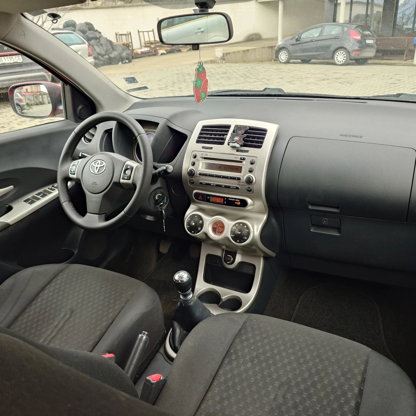 Toyota Urban Cruiser 1.3I | Mobile.bg � ����������� 8