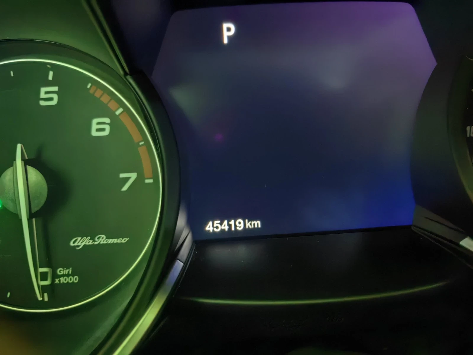 Alfa Romeo Stelvio 2000, снимка 9 - Автомобили и джипове - 54231336