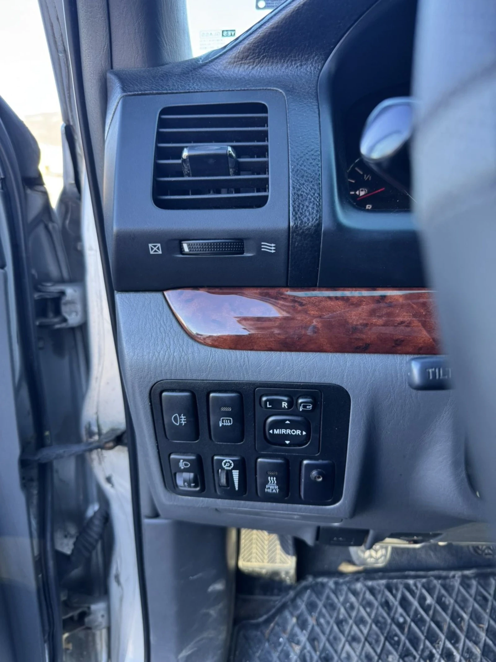 Toyota Land cruiser 3.0 D4D, снимка 9 - Автомобили и джипове - 54322515