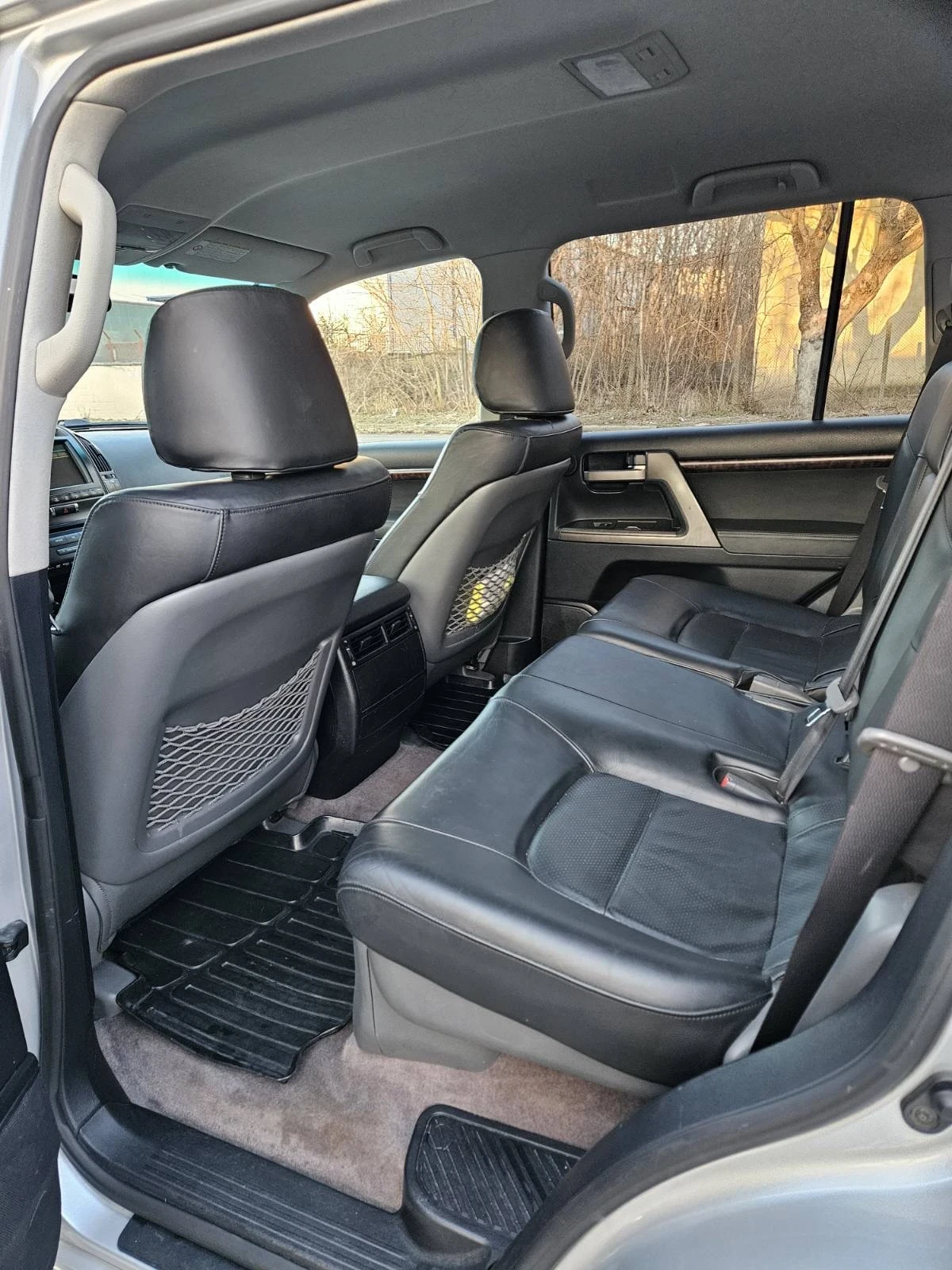 Toyota Land cruiser J200, снимка 7 - Автомобили и джипове - 55601342