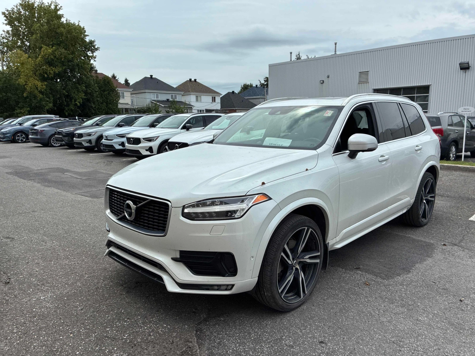 Volvo Xc90  R Design Recharge / CARFAX / DISTRONIK / MEMORY