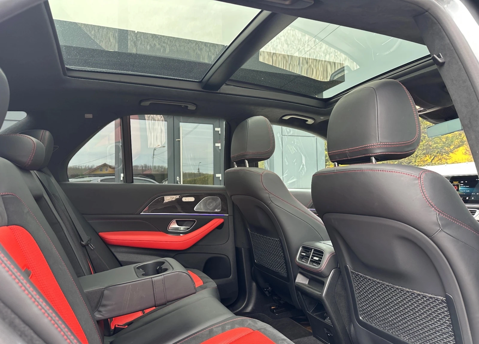 Mercedes-Benz GLE 63 S AMG 4Matic+ , снимка 6 - Автомобили и джипове - 56038288