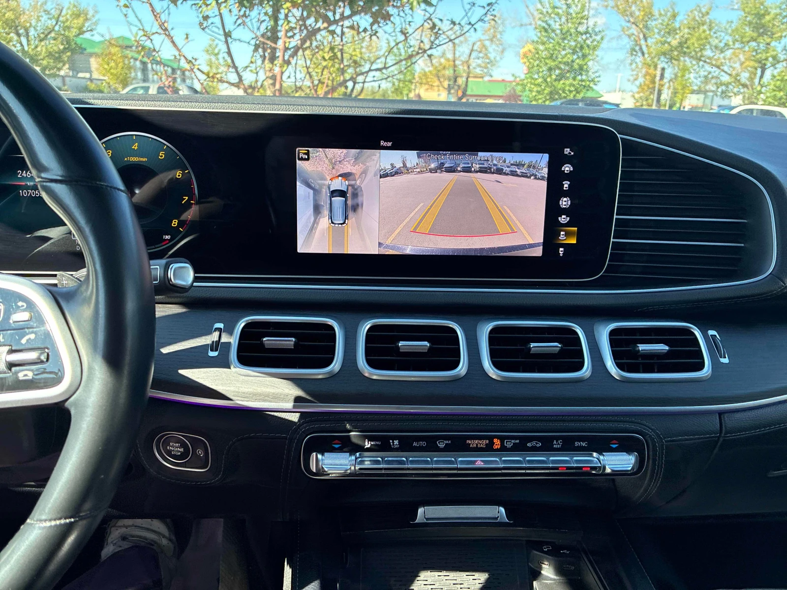 Mercedes-Benz GLE 350 4MATIC* DISTRONIC* BURMESTER* , снимка 9 - Автомобили и джипове - 56076081