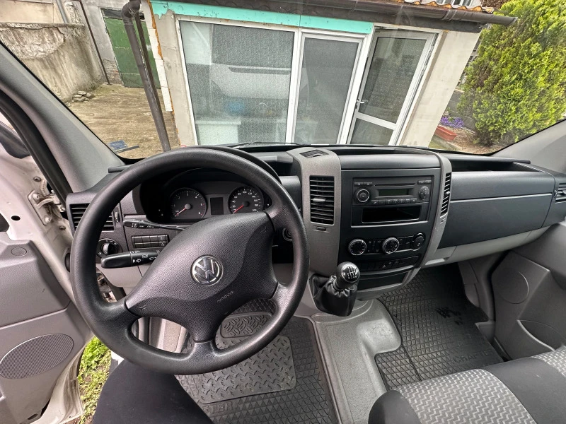 VW Crafter 2, снимка 8 - Бусове и автобуси - 46931460