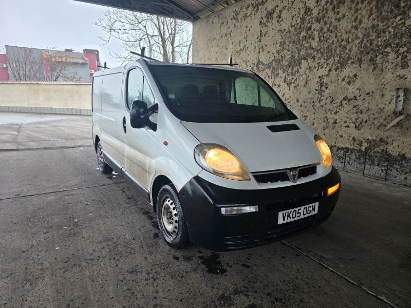 Opel Vivaro 1.9, снимка 6 - Бусове и автобуси - 53306319