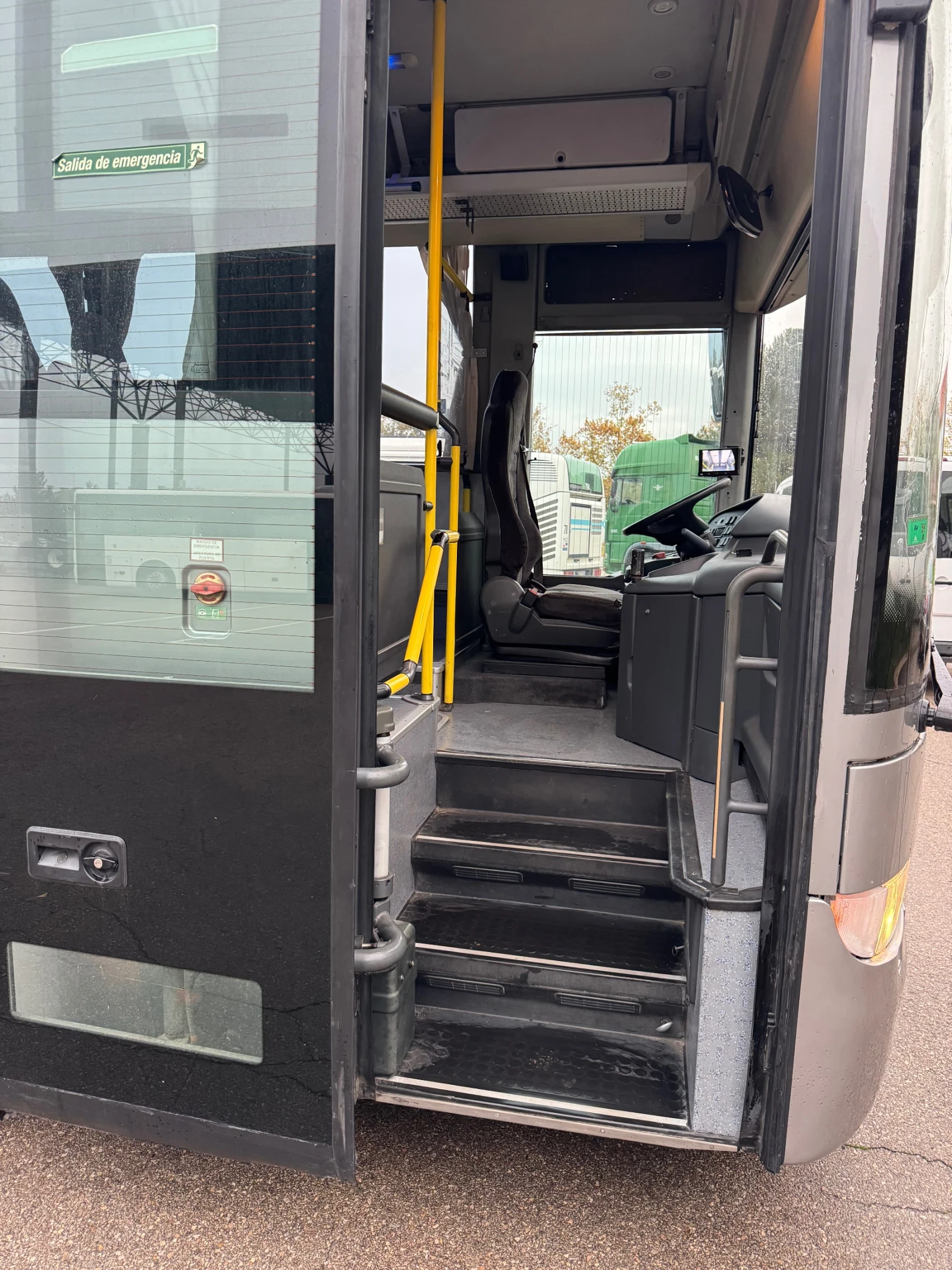 Mercedes-Benz Integro  ZF 49  + 17 | Mobile.bg   5