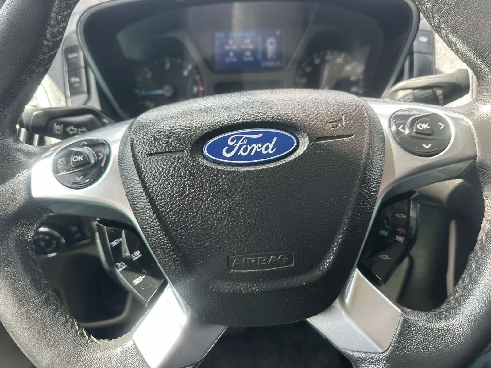 Ford Transit Custom, снимка 12 - Бусове и автобуси - 54181218