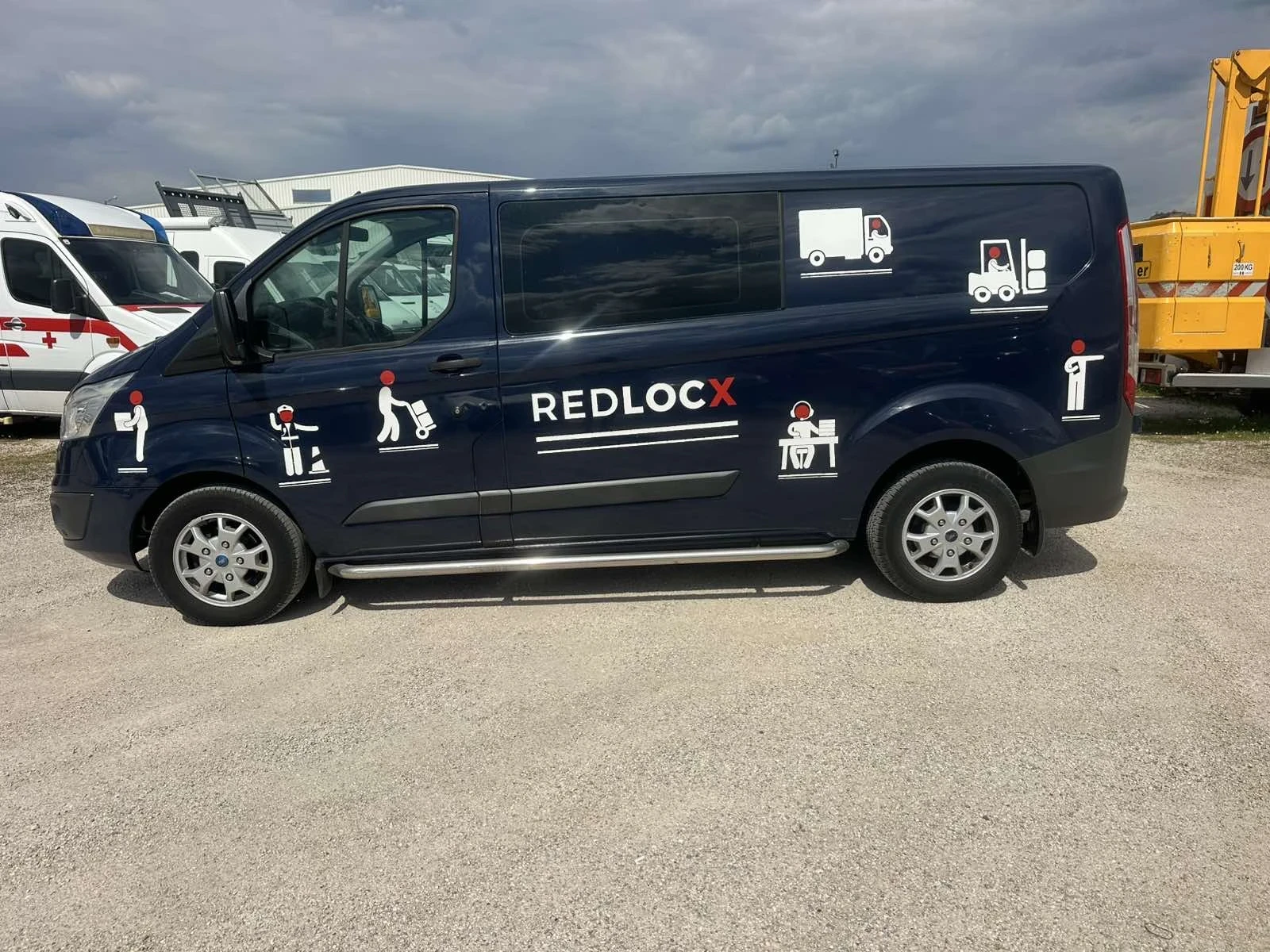 Ford Transit Custom, снимка 6 - Бусове и автобуси - 54181218