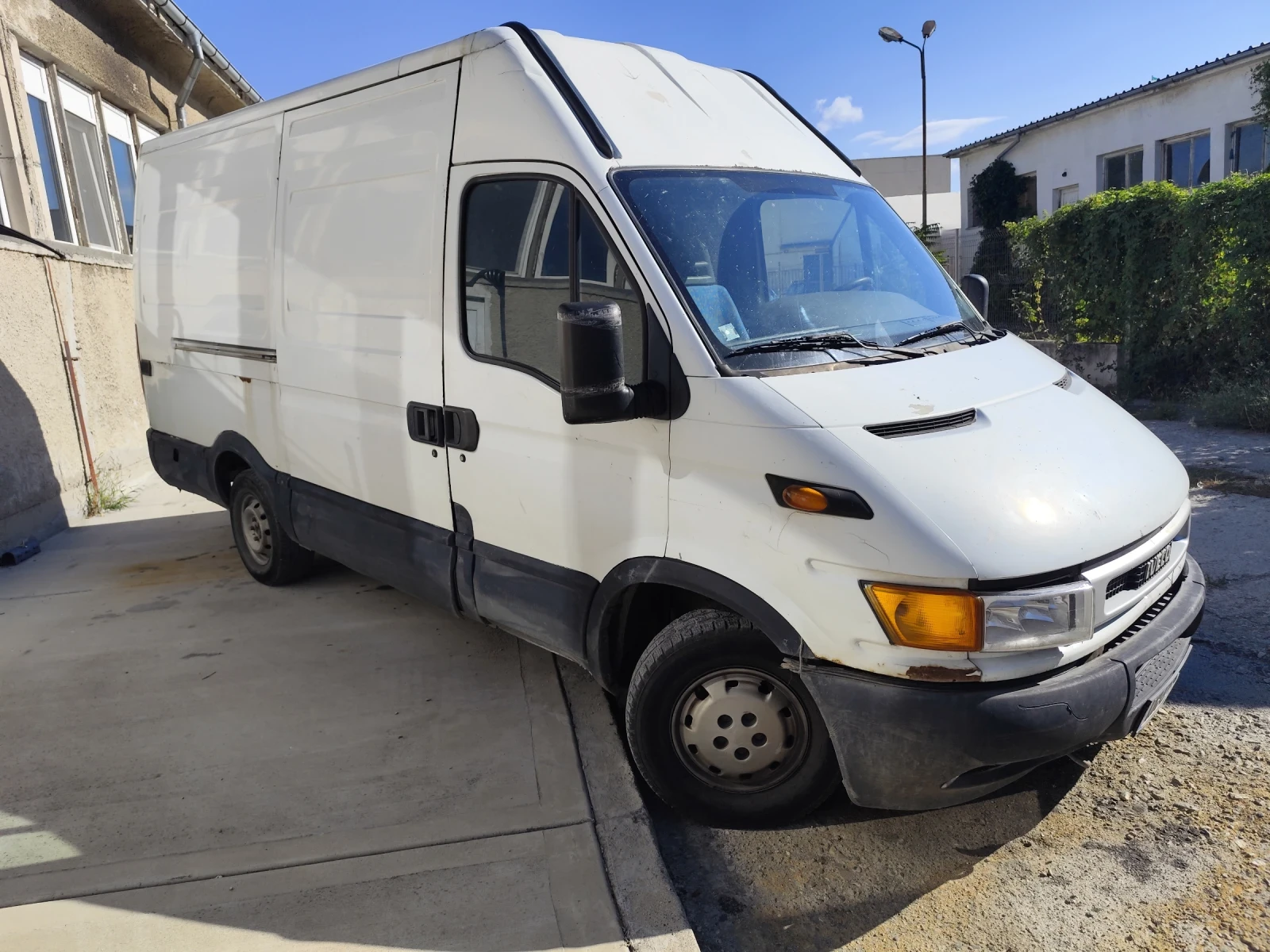 Iveco 2.8, снимка 2 - Бусове и автобуси - 56365027