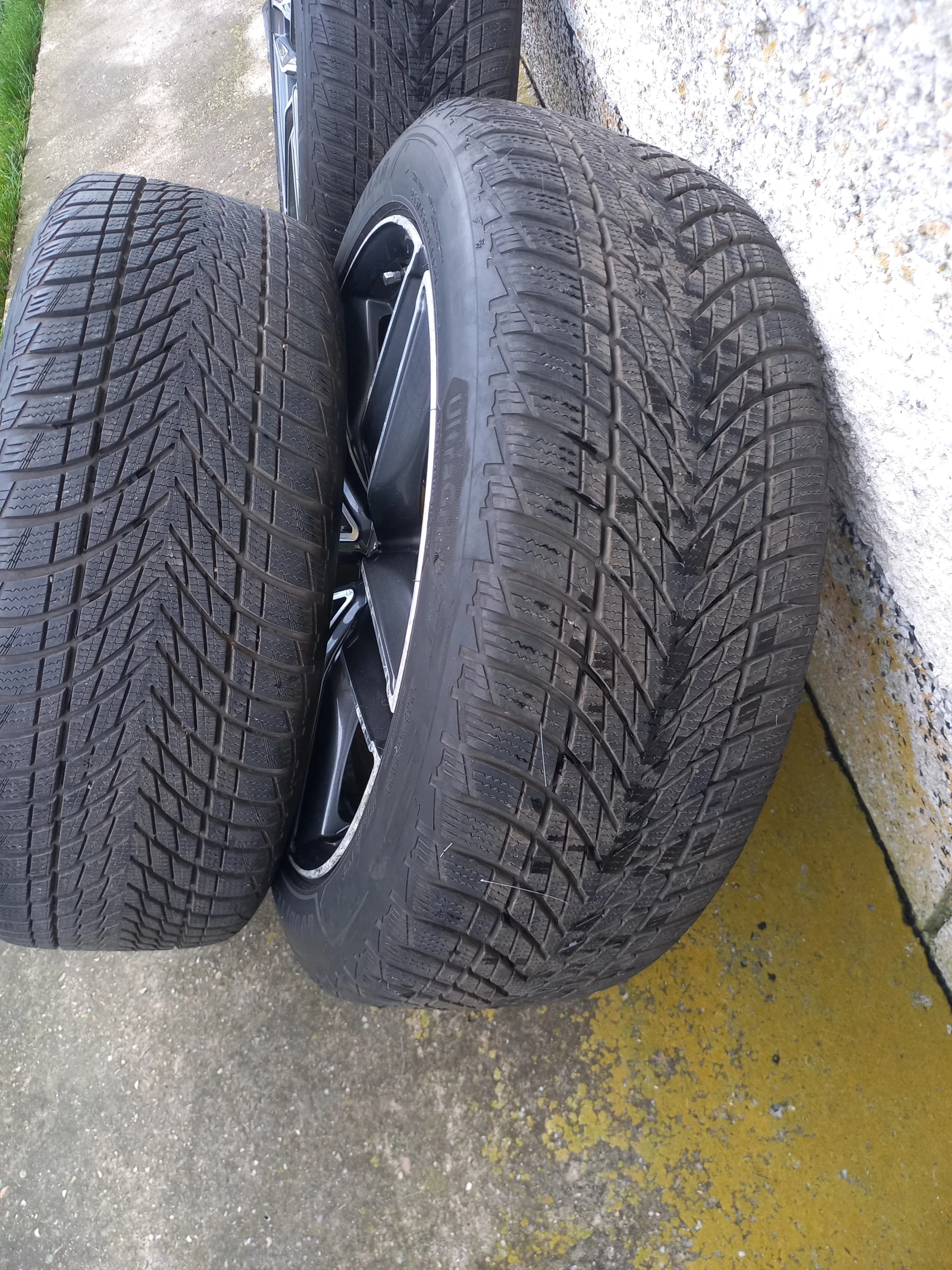    255/45R20  Audi SQ5 | Mobile.bg   2