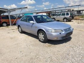 Toyota Camry 2.2.GL131кс .159000км  , снимка 3