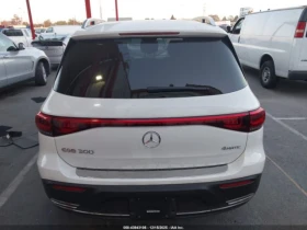 Mercedes-Benz EQB 300 SUV* 4MATIC* ДИСТРОНИК* 360* ШИБИДАХ* ПОДГРЕВИ, снимка 15